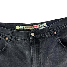 Load image into Gallery viewer, Avirex Shorts 38