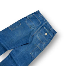 Load image into Gallery viewer, Carhartt Carpenter Jeans 32