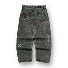 Load image into Gallery viewer, Santa Cruz Jeans M