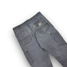 Load image into Gallery viewer, Carhartt Double Knee Carpenter Jeans 33