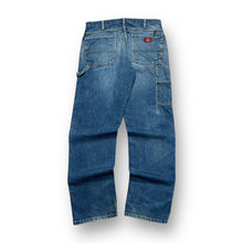 Load image into Gallery viewer, Dickies Carpenter Jeans 36