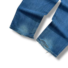 Load image into Gallery viewer, Carhartt Carpenter Jeans 34