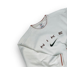 Load image into Gallery viewer, Nike Sweatshirt Medium
