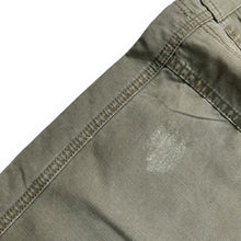 Load image into Gallery viewer, Old Navy Women's Cargo Pants 32