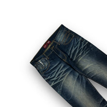 Load image into Gallery viewer, Oniarai Japanese Embroidered Jeans 32