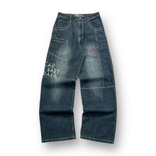 Load image into Gallery viewer, Carnaby Jeans (CNB) Baggy Jeans 30