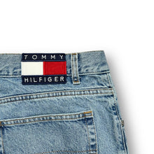 Load image into Gallery viewer, Tommy Hilfiger Baggy Jeans 36