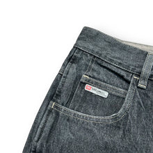 Load image into Gallery viewer, Ecko Untld Denim Shorts 34