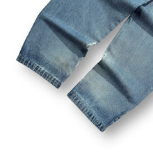 Load image into Gallery viewer, Illmatic Designz Baggy Jeans 34