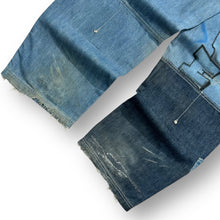 Load image into Gallery viewer, FUBU Jeans 34