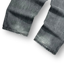 Load image into Gallery viewer, Vintage Paco Jeans 33