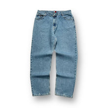 Load image into Gallery viewer, Tommy Hilfiger Baggy Jeans 36
