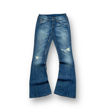 Load image into Gallery viewer, True Religion Women's Jeans 27