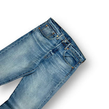 Load image into Gallery viewer, Levi's 501 CT Jeans 31