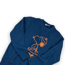 Load image into Gallery viewer, Snoopy Sweatshirt Small