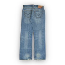 Load image into Gallery viewer, Levi's 501 Jeans 34