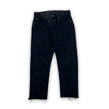 Load image into Gallery viewer, Levi's 501 Jeans 30