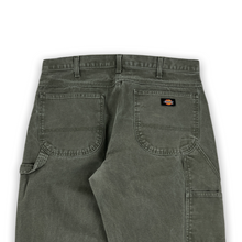 Load image into Gallery viewer, Dickies Carpenter Trousers 36