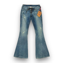 Load image into Gallery viewer, True Religion Women&#39;s Jeans 26