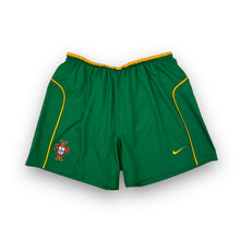 Load image into Gallery viewer, Nike Portugal Shorts L