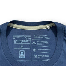 Load image into Gallery viewer, Patagonia T-shirt Small