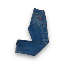 Load image into Gallery viewer, Dickies Carpenter Jeans 30