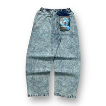 Load image into Gallery viewer, Santa Cruz Jeans 28