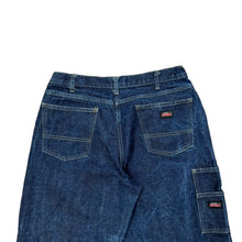 Load image into Gallery viewer, Dickies Carpenter Shorts 32