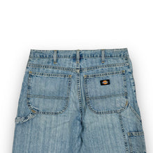 Load image into Gallery viewer, Dickies Carpenter Shorts 33