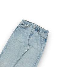 Load image into Gallery viewer, Levi’s 501 Jeans 30