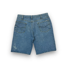 Load image into Gallery viewer, Carhartt Shorts 36