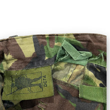 Load image into Gallery viewer, Vintage DCTA Camo Cargo Trousers 27