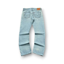 Load image into Gallery viewer, Levi's 501 Jeans W36
