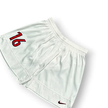 Load image into Gallery viewer, Nike 90s Shorts XL