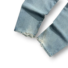 Load image into Gallery viewer, Carhartt Jeans 34