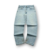 Load image into Gallery viewer, Carhartt Jeans 34