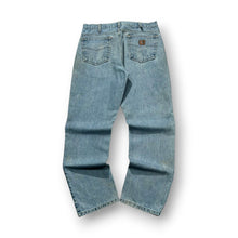 Load image into Gallery viewer, Carhartt Jeans 33
