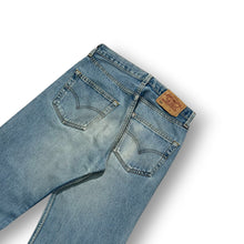 Load image into Gallery viewer, Levi's 501 Jeans W29
