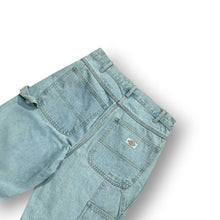 Load image into Gallery viewer, Dickies Shorts W28