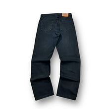 Load image into Gallery viewer, Levi's 501 Jeans W32