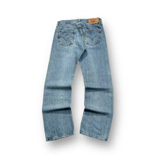 Load image into Gallery viewer, Levi's 501 Jeans W32