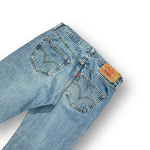 Load image into Gallery viewer, Levi's 501 Jeans W32