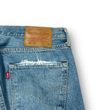 Load image into Gallery viewer, Levi's 501 Jeans W34