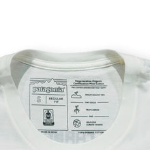 Load image into Gallery viewer, Patagonia T-shirt Small