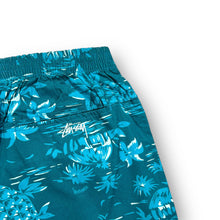 Load image into Gallery viewer, Stussy Shorts 30