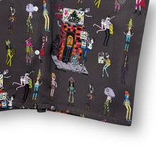 Load image into Gallery viewer, X-LARGE Graphic Shirt Large