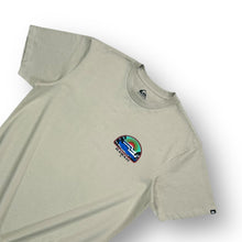 Load image into Gallery viewer, Quiksilver T-shirt 2XL
