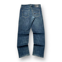 Load image into Gallery viewer, FUBU Vintage Jeans 32