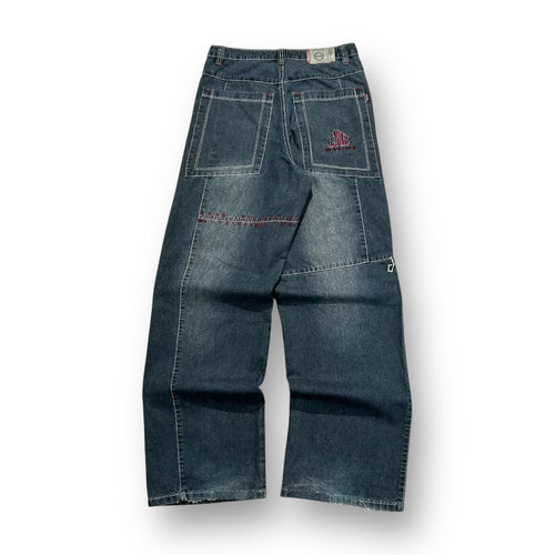 Carnaby Jeans (CNB) Baggy Jeans 30