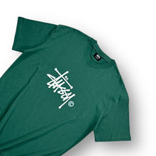 Load image into Gallery viewer, Stussy T-shirt Small